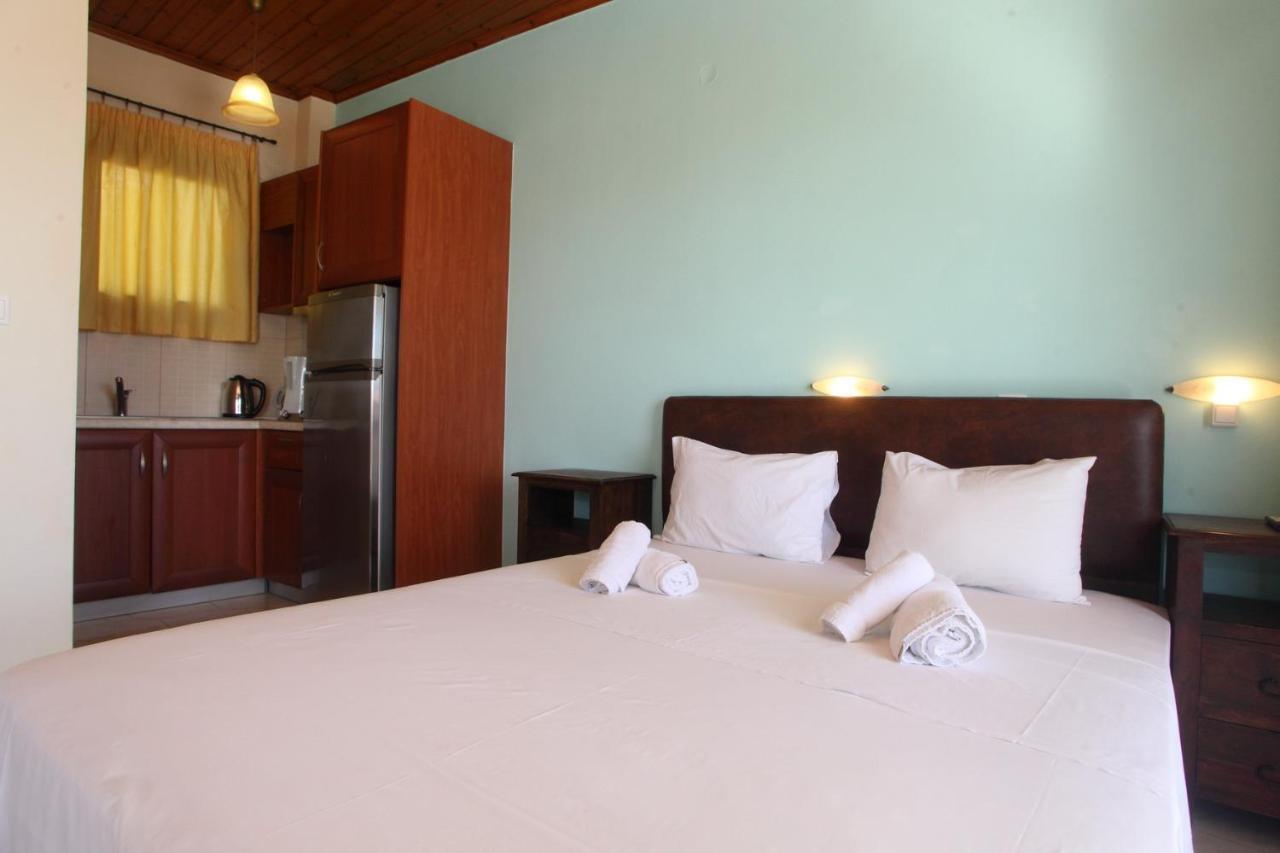 Vicky Apartments Nikiána Kültér fotó